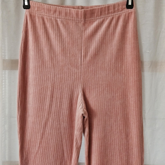 📌134 DIVIDED HIGH-RISE FLARE KNIT PANTS SIZE SMALL - Picture 2 of 7